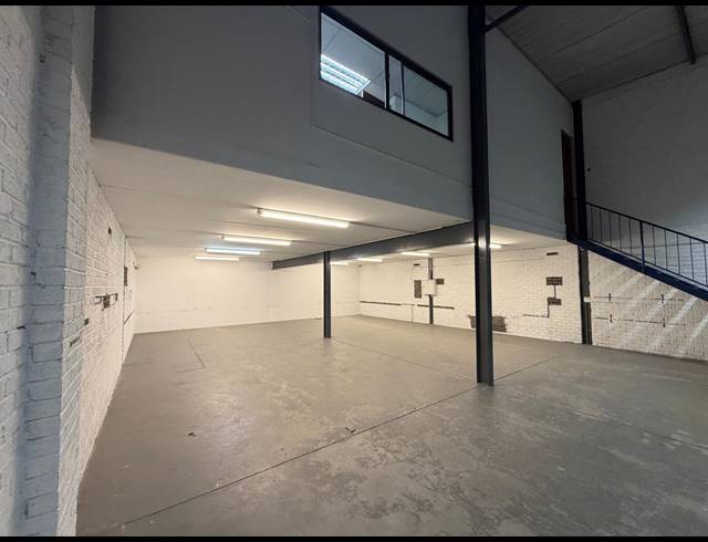 375M² WAREHOUSE TO LET IN BARBEQUE DOWNS